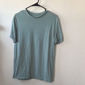 Goodfellow Men's Light Blue T-Shirt
